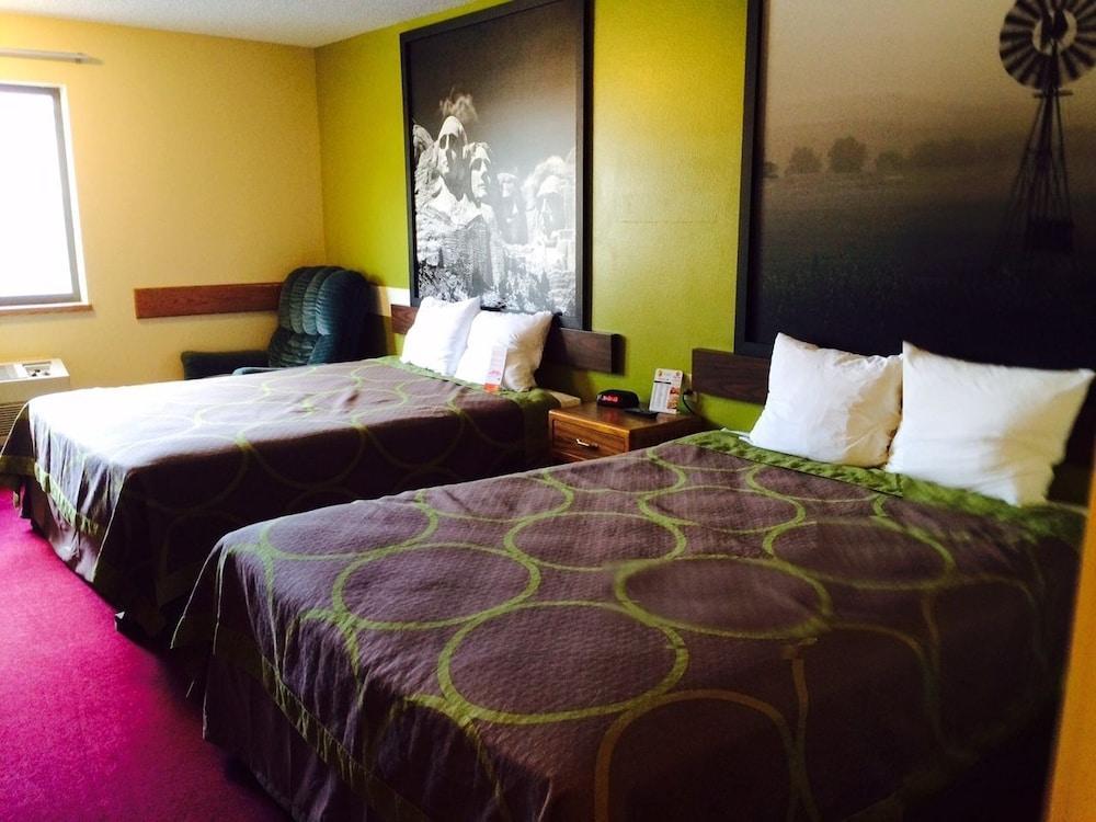 Hotel Super 8 By Wyndham Chadron Ne Extérieur photo